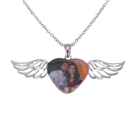 The Perfect Personalized Photo Necklace for Every Relationship