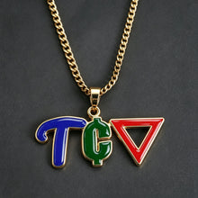 Custom picture pendant necklace with personalized photo engraving and matching jewelry chain