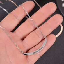 small curve necklace